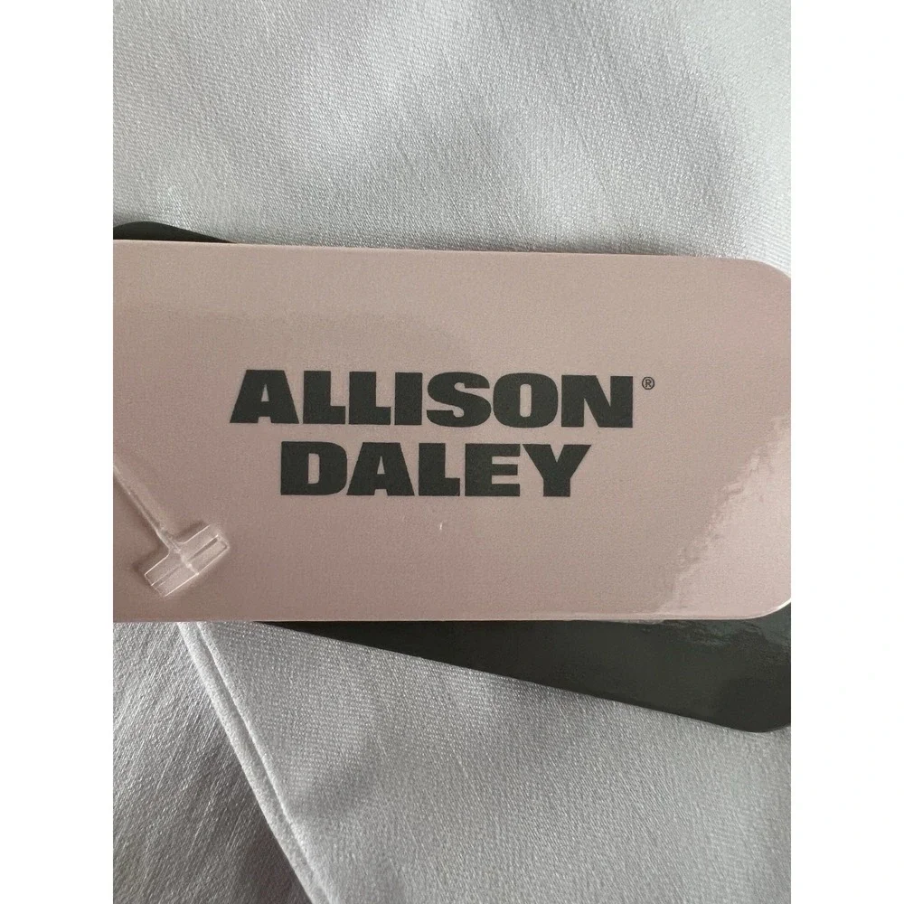 NEW Allison Daley Shorts Women 16‎ XL White Chino Bermuda Tummy Control Panel